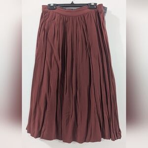Elegant Pleated Skirt